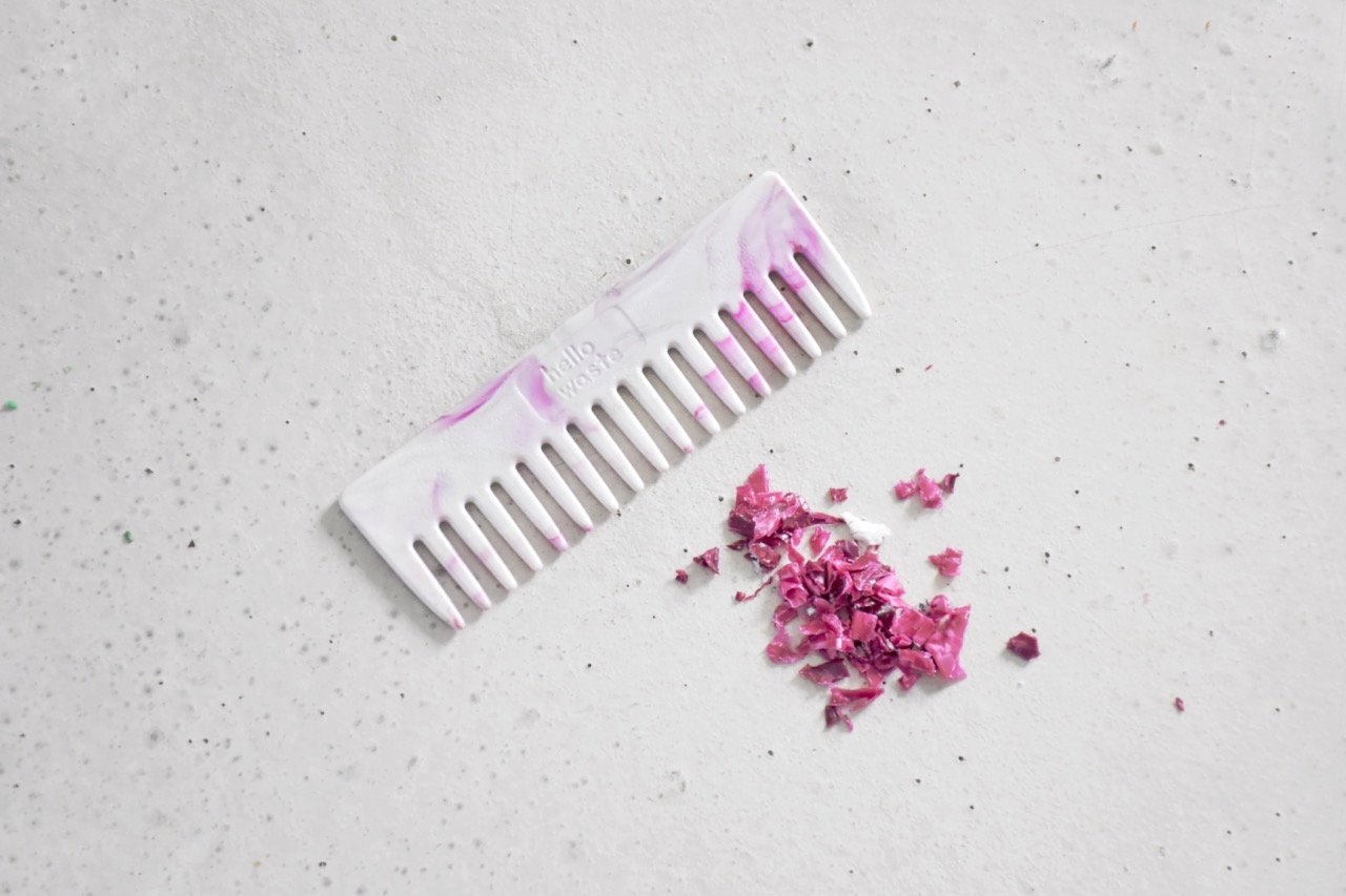 Peigne en plastique recyclé – Image 14