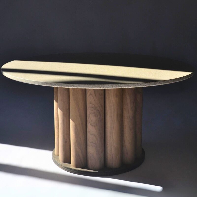 Table Héritage T14 en volants de badminton revalorisés