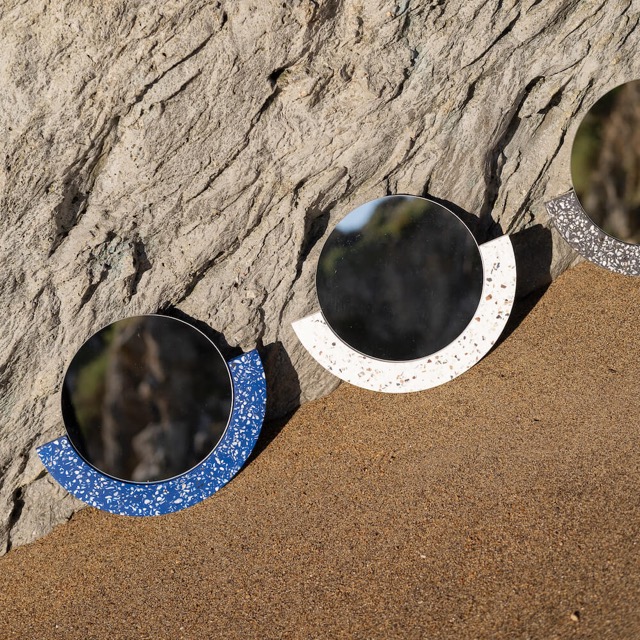 Miroir Demi-lune en coquillages revalorisés – Image 20
