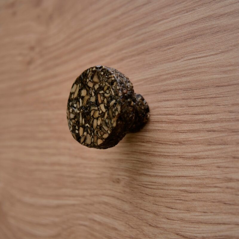 Bouton meuble en algues recyclées