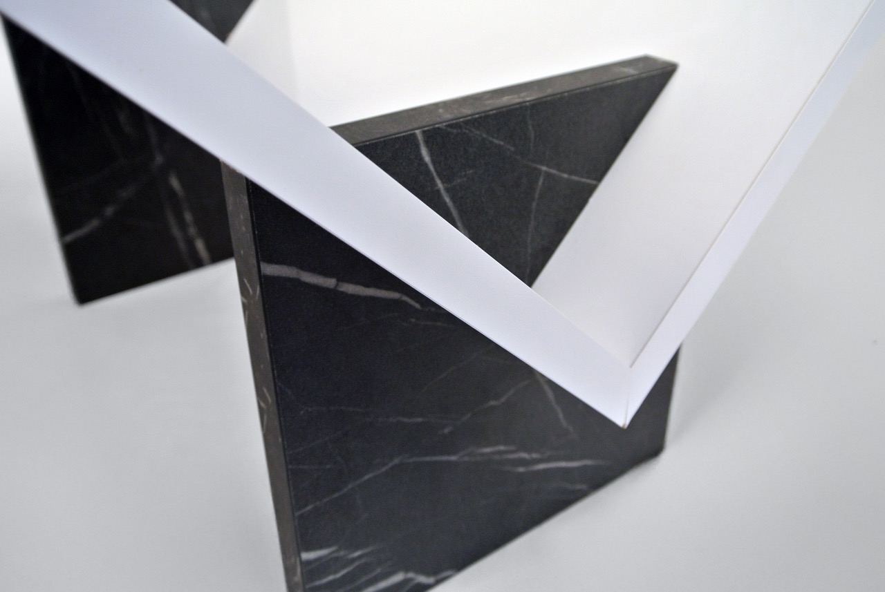 Porte-revues Raphaël en bois upcyclé – Image 15