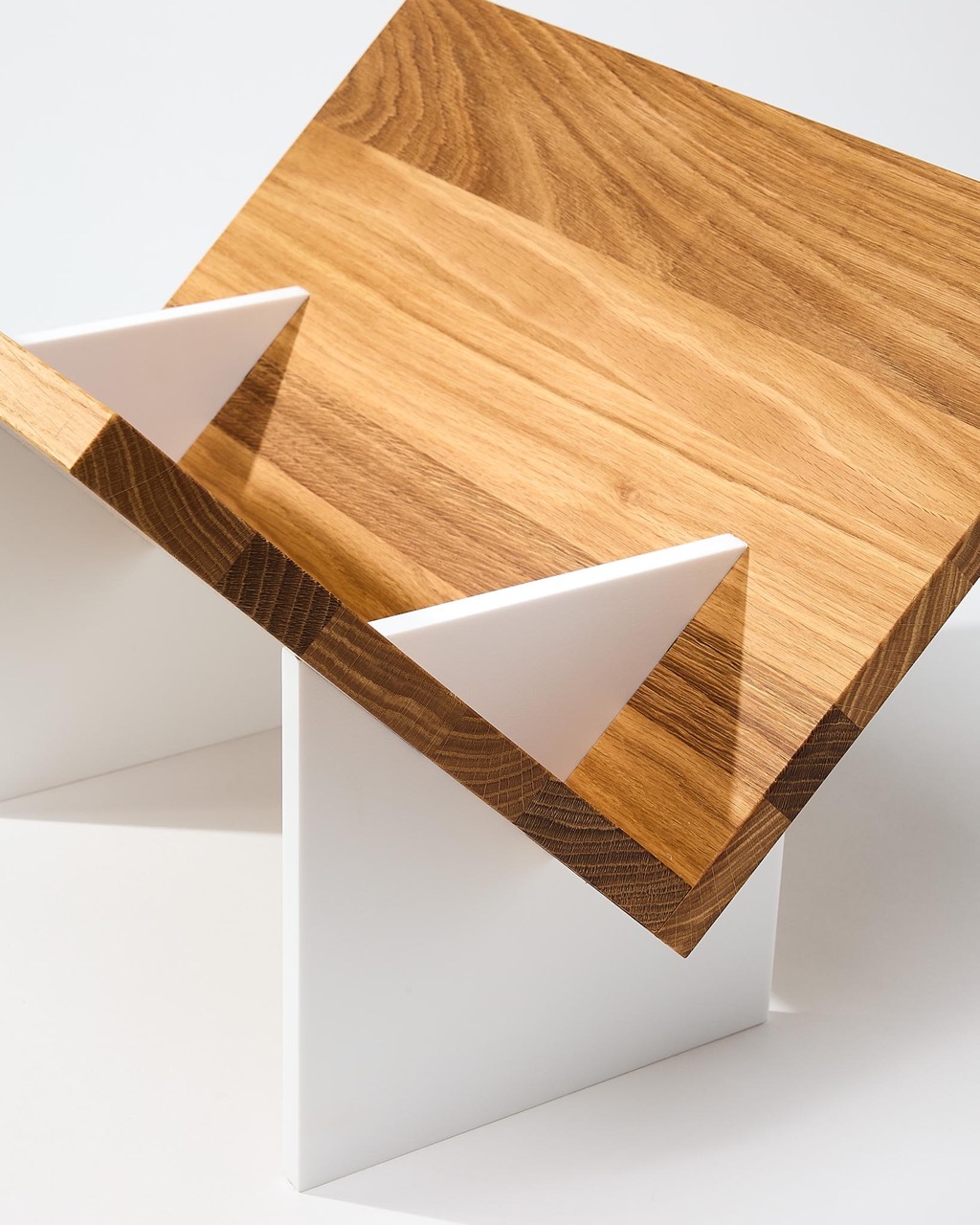 Porte-revues Raphaël en bois upcyclé – Image 7