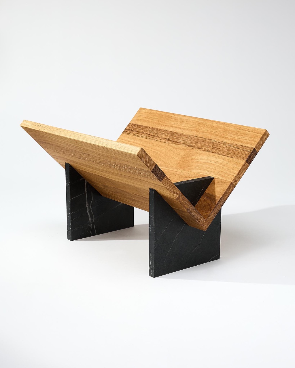 Porte-revues Raphaël en bois upcyclé – Image 3