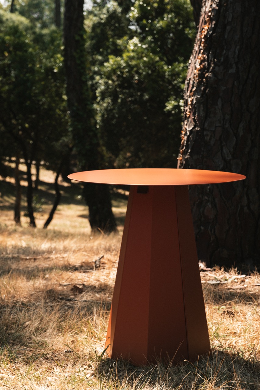 Mange-debout Itsaso en acier recyclé Ø 80 cm – Image 5