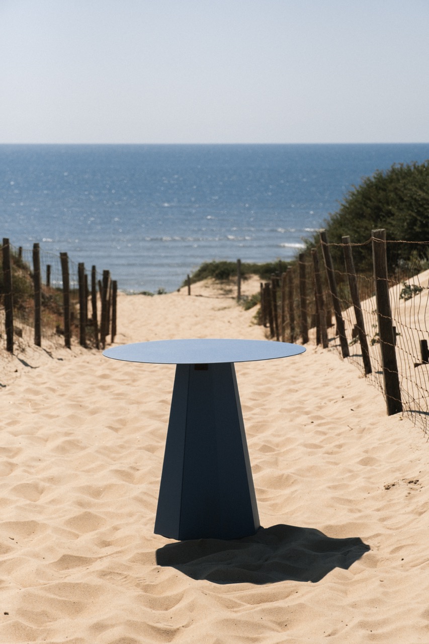 Mange-debout Itsaso en acier recyclé Ø 70 cm – Image 6