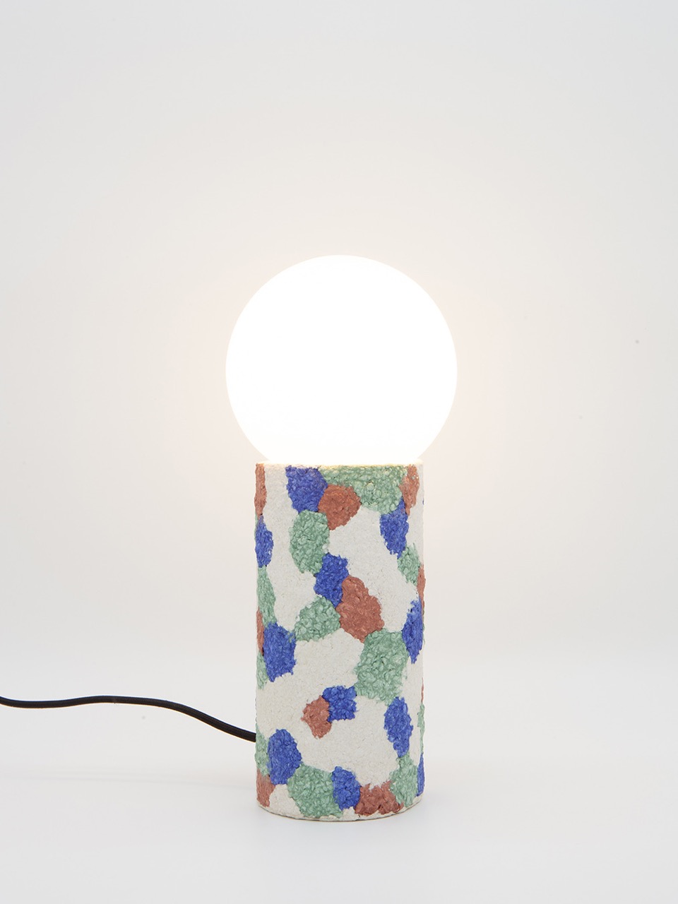 Lampe à poser tricolores 02 recyclée